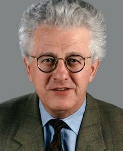 Portrait von Karsten Voigt